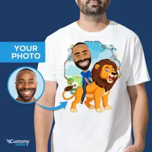 Camicia da uomo personalizzata con leone a cavallo | Magliette personalizzate per adulti Lion Rider Tee www.customywear.com