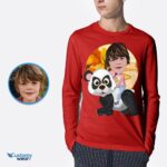 Egyedi Panda Riding fiú ing | Személyre szabott ifjúsági póló – egyedi ruházat – állatbarátok
