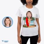 Personalizovaná žena s košilí na surf | Custom Surf Lover Tee-Customywear-Košile pro dospělé