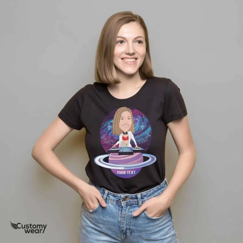 T-shirt DJ Space personnalisé pour femme – T-shirt musical personnalisé T-shirts pour femmes www.customywear.com 5
